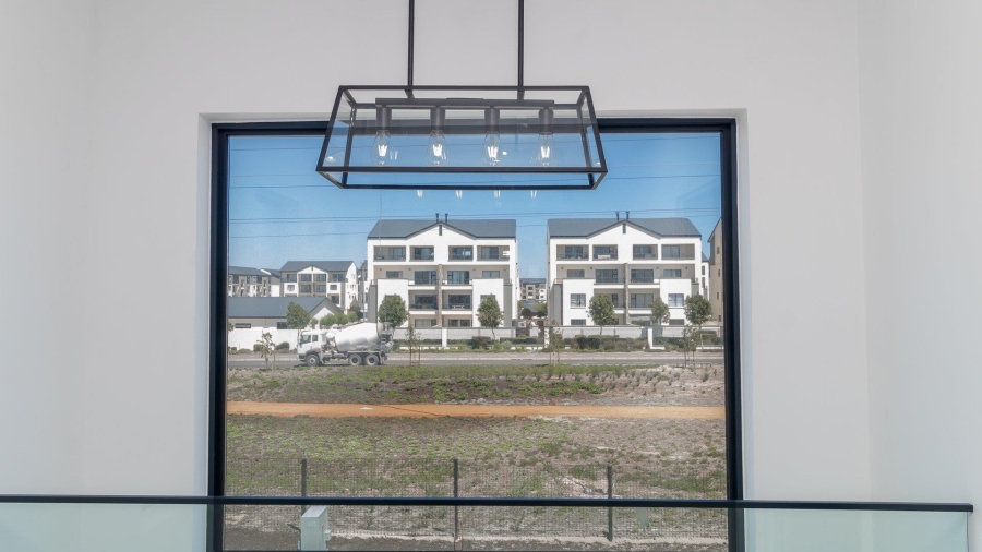 3 Bedroom Property for Sale in Sandown Western Cape